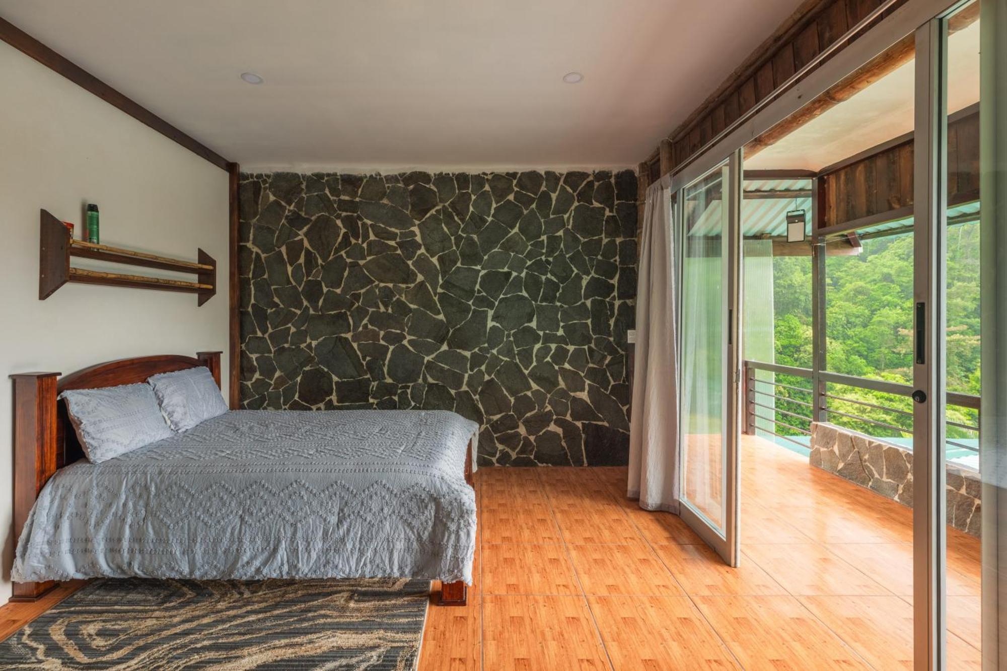 Hotel Rivel - Restaurant & Nature Retreat Turrialba Ngoại thất bức ảnh